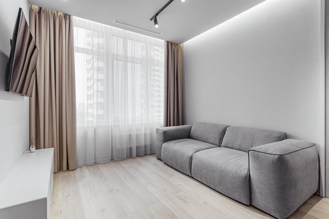 Sea & Sky Apartments Odesa Exterior photo