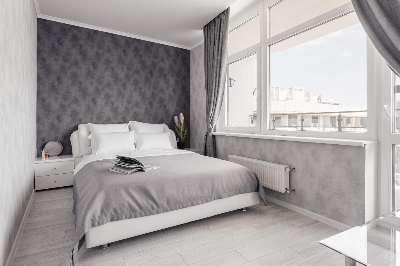 Sea & Sky Apartments Odesa Exterior photo