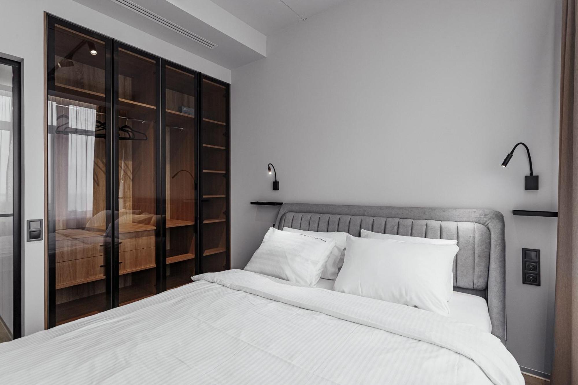 Sea & Sky Apartments Odesa Room photo